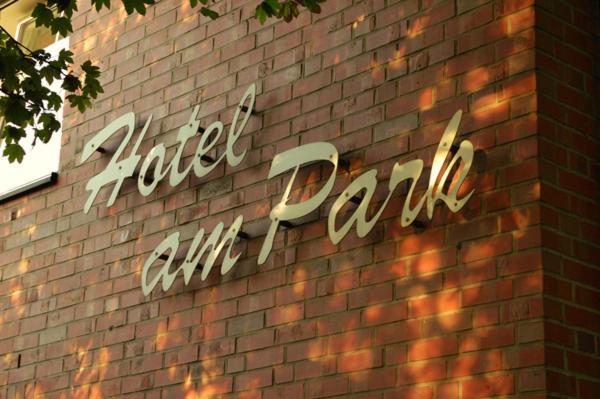 Hotel Am Park Ντίνσλακεν Εξωτερικό φωτογραφία